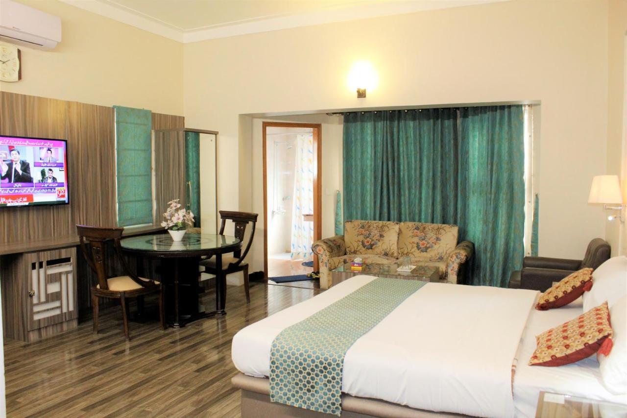 Star Guest House Karachi Exterior photo